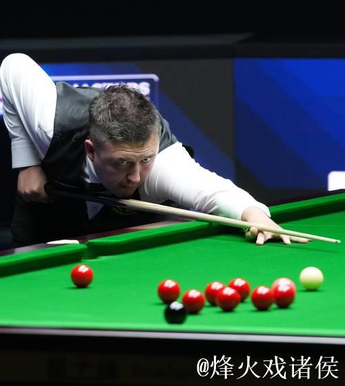 威尔逊击败卡特,时隔十年再夺斯诺克上海大师赛冠军 威尔逊击败卡特,时隔十年再夺斯诺克上海大师赛冠军